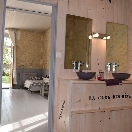 La Gare Panzió Gondrin Kültér fotó