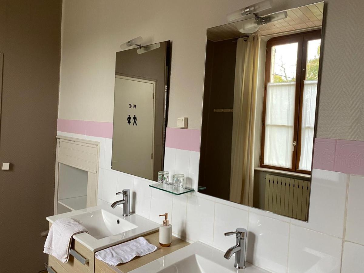 La Gare Panzió Gondrin Kültér fotó